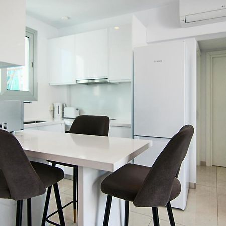 Phaedrus Living - Seaside Executive Flat Harbour 202 Apartman Paphos Kültér fotó