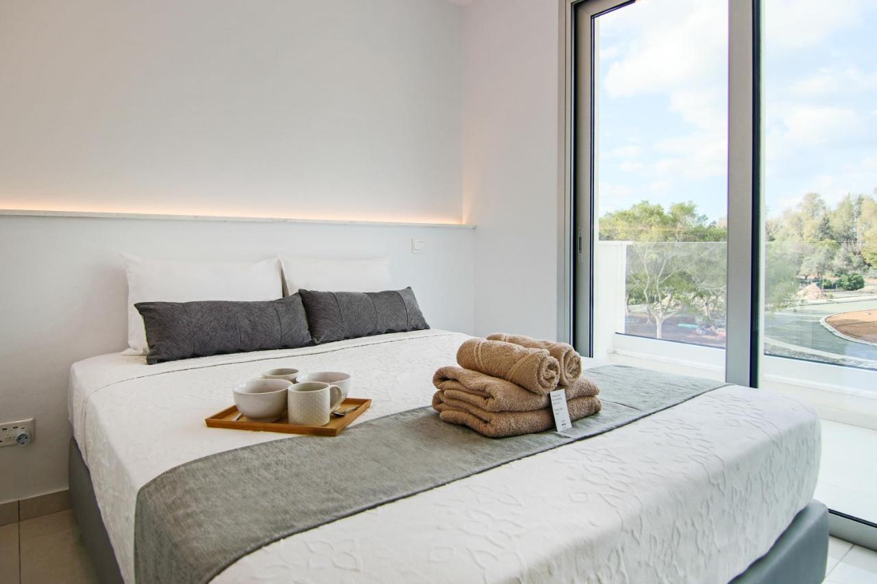 Phaedrus Living - Seaside Executive Flat Harbour 202 Apartman Paphos Kültér fotó