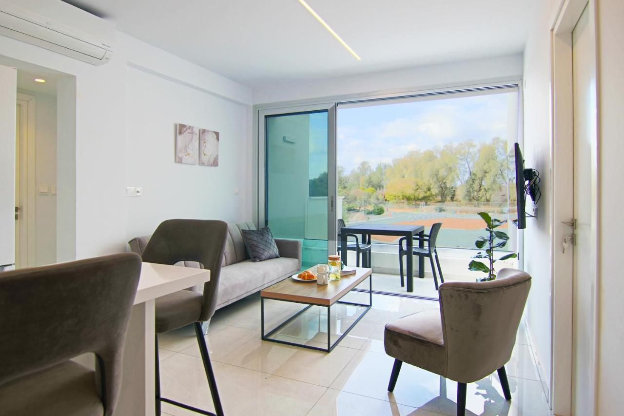 Phaedrus Living - Seaside Executive Flat Harbour 202 Apartman Paphos Kültér fotó