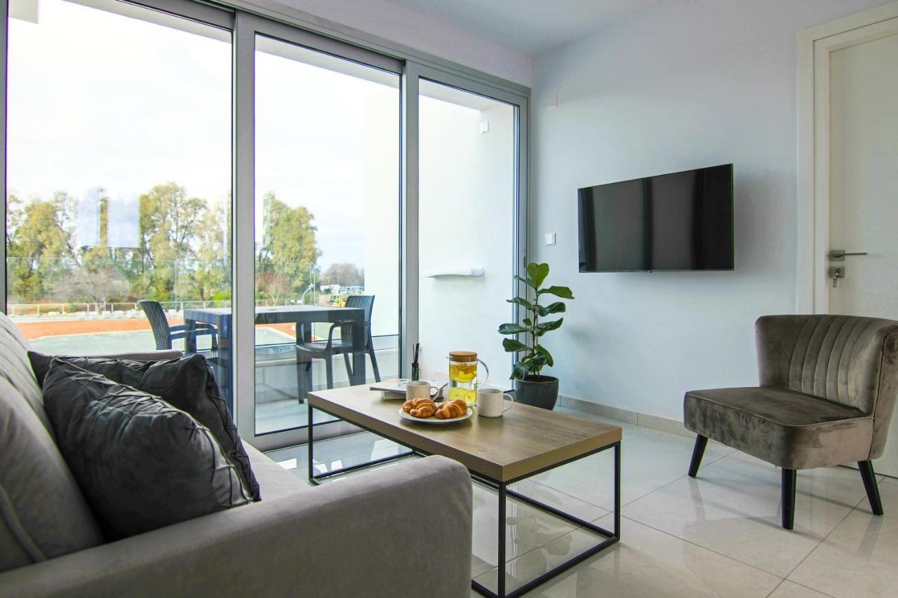 Phaedrus Living - Seaside Executive Flat Harbour 202 Apartman Paphos Kültér fotó