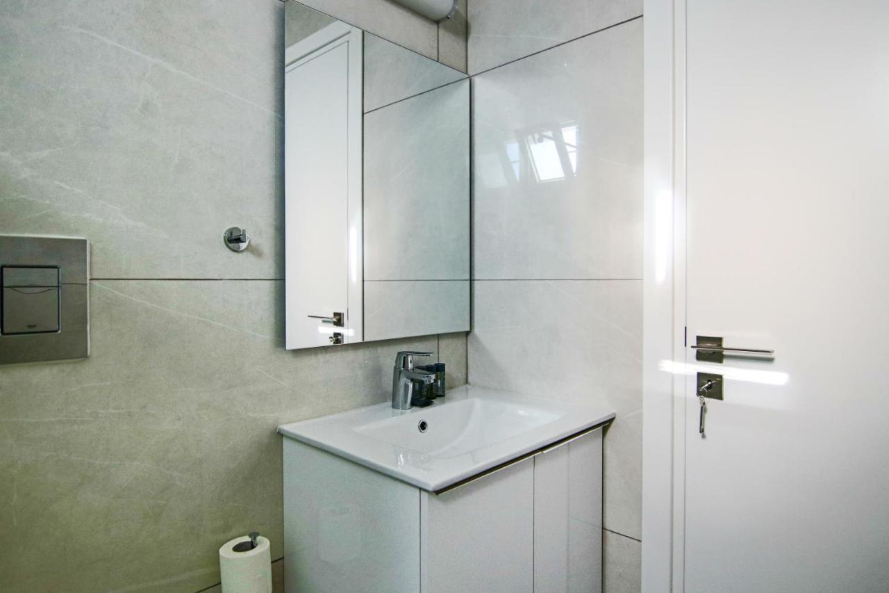 Phaedrus Living - Seaside Executive Flat Harbour 202 Apartman Paphos Kültér fotó